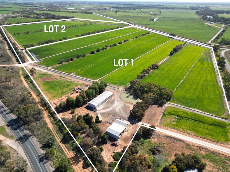 Click to view all images 19 Little Murray Weir Road Castle Donnington VIC 3585 - Image 1