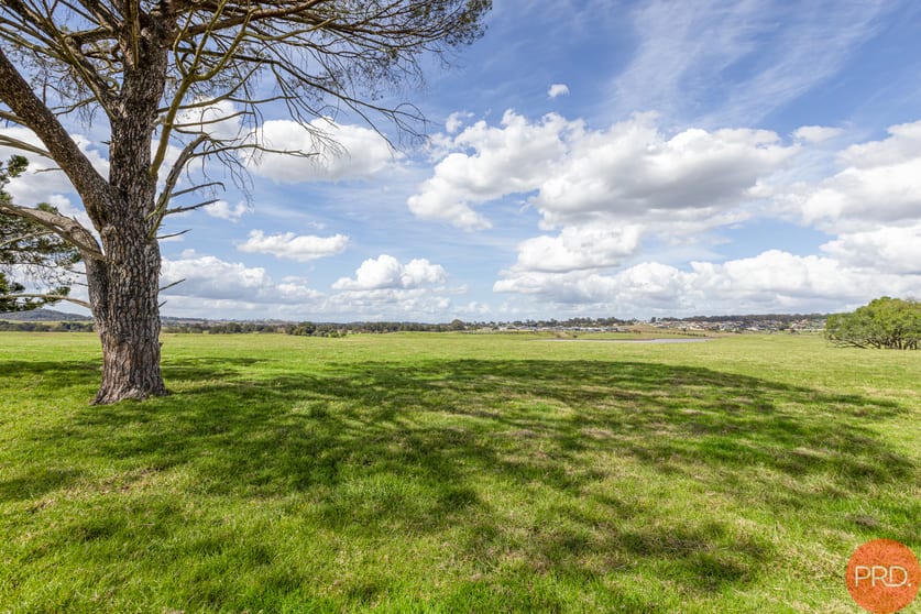 Click to view all images Anambah NSW 2320 - Image 1