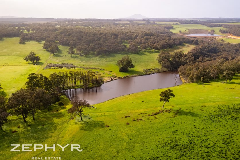 Click to view all images 171 Fuller Road Napier WA 6330 - Image 2