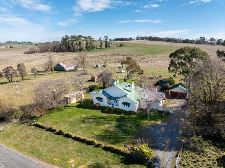 Click to view all images 706-709 Beneree Road Forest Reefs NSW 2798 - Image 3