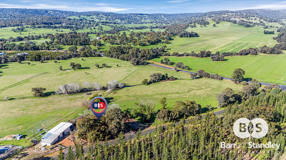 Click to view all images 32 James Road Hamel WA 6215 - Image 1