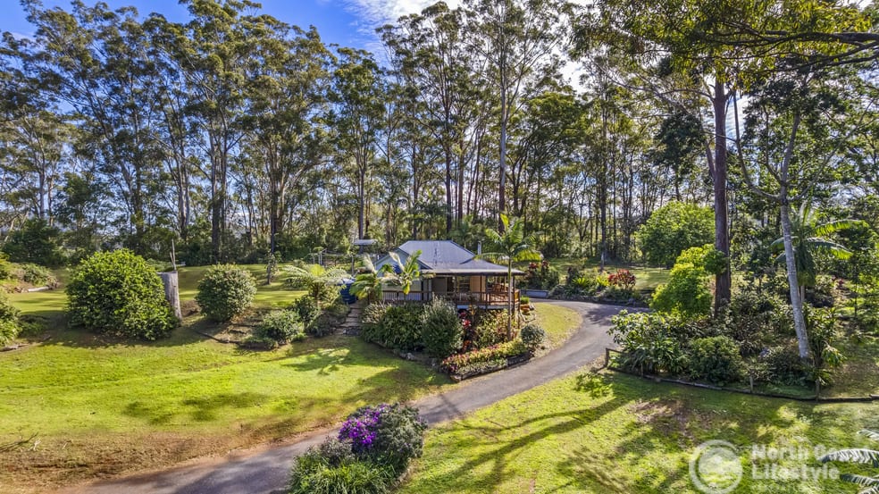 Click to view all images 59 Binalong Court Upper Burringbar NSW 2483 - Image 1