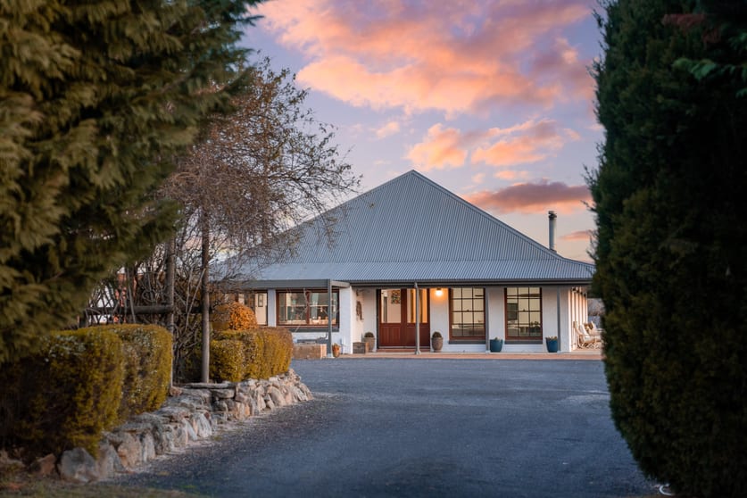 1557 Tarana Road Locksley NSW 2795 - Image 2