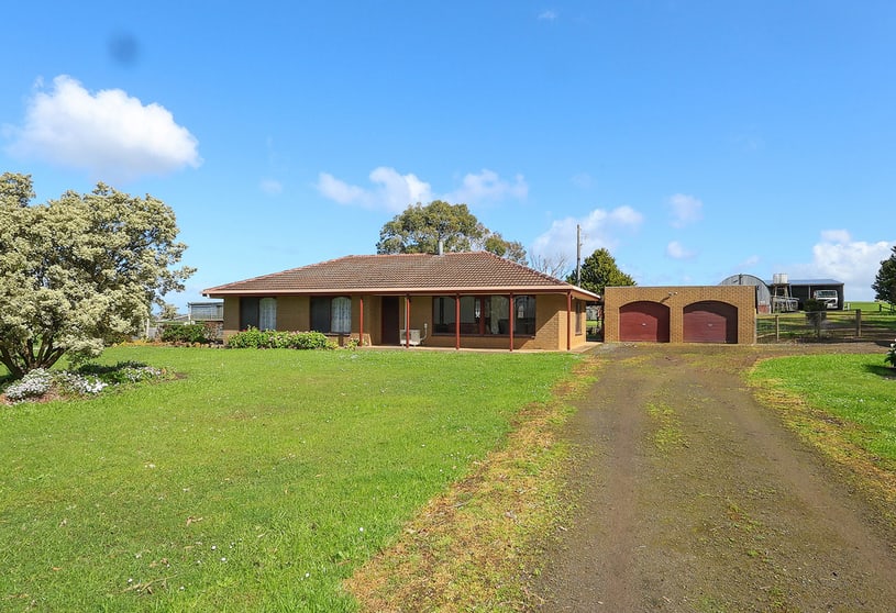 Click to view all images 395 Settlers Road Tyrendarra VIC 3285 - Image 3