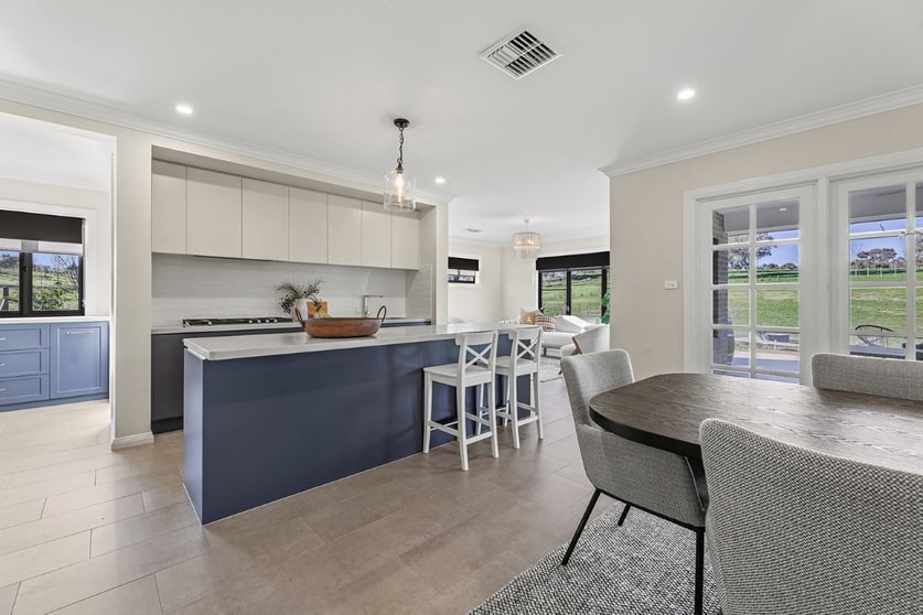 8 Walgrove Road Yass NSW 2582 - Image 3