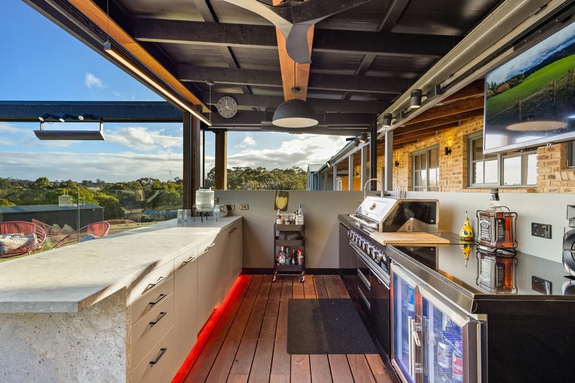 Click to view all images 46 Riverside Drive Riddells Creek VIC 3431 - Image 3
