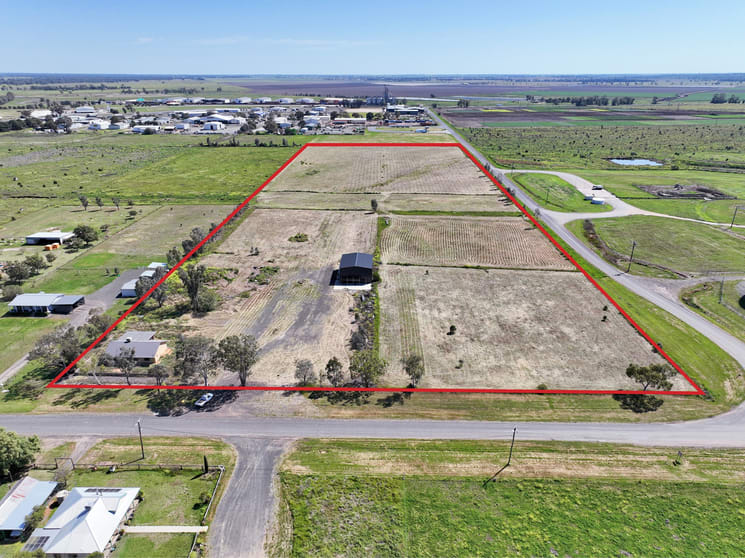 16 Namoi Street. Narrabri NSW 2390 - Image 2