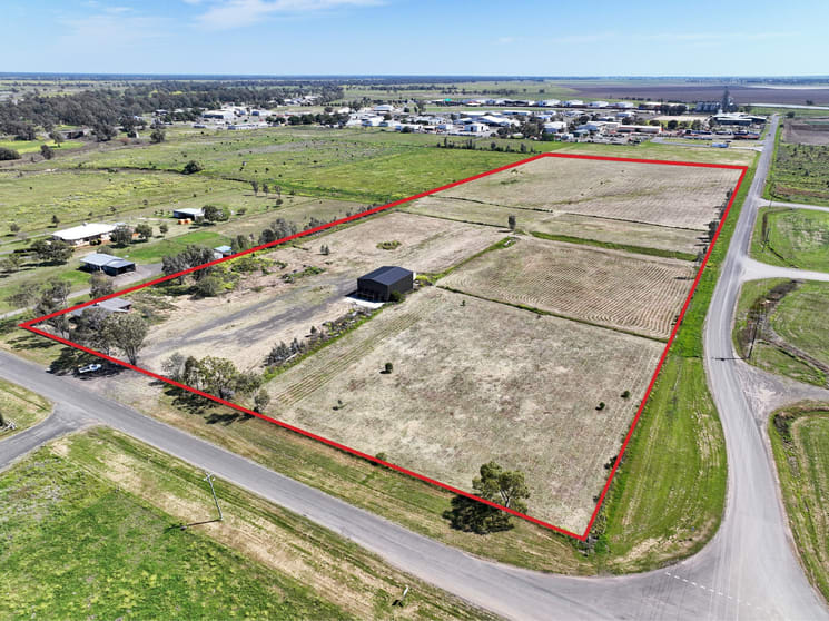 16 Namoi Street. Narrabri NSW 2390 - Image 3
