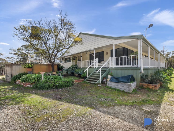 Click to view all images Cochranes Creek VIC 3475 - Image 1