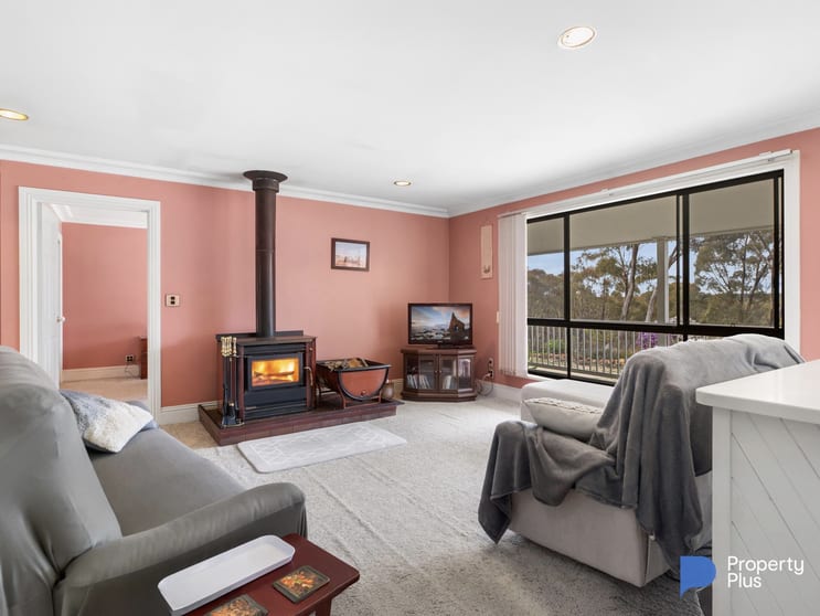 Click to view all images Cochranes Creek VIC 3475 - Image 3