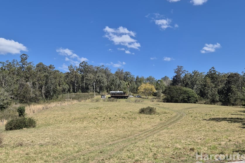 Click to view all images 297 Eight Mile Road Wittitrin NSW 2440 - Image 3