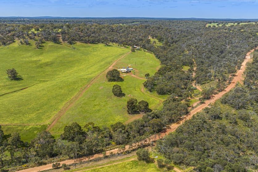 Click to view all images 245 Stephens Road Bindoon WA 6502 - Image 2