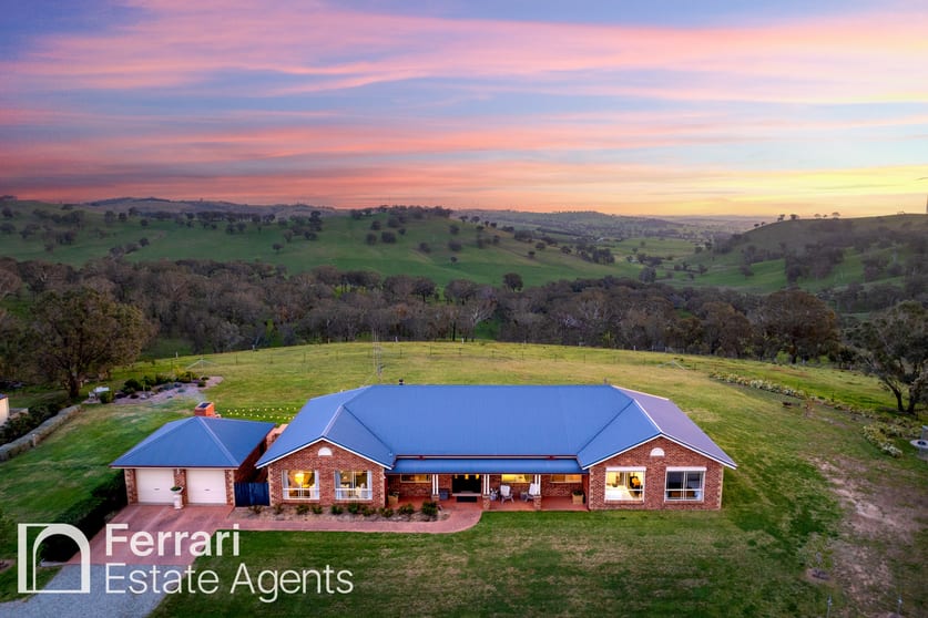 Click to view all images 361 Dicksons Lane Orange NSW 2800 - Image 2