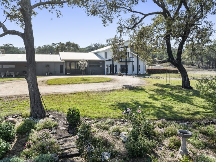 Click to view all images 769 Biddeston Linthorpe Road Linthorpe QLD 4356 - Image 2