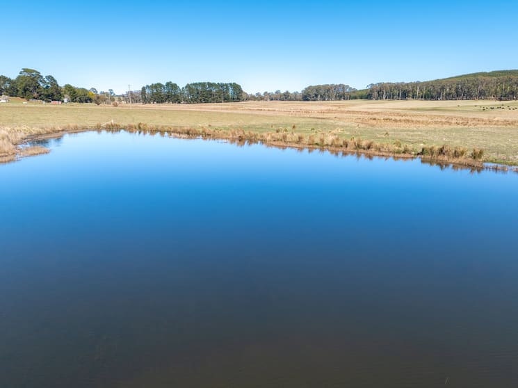 Click to view all images 395 Gingkin Valley Road Oberon NSW 2787 - Image 2
