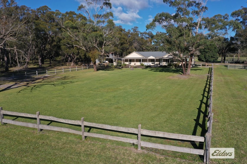 Click to view all images 67 Starlings Lane Woodside VIC 3874 - Image 2