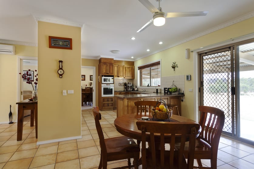 48 Native Gully Crescent Strathfieldsaye VIC 3551 - Image 2