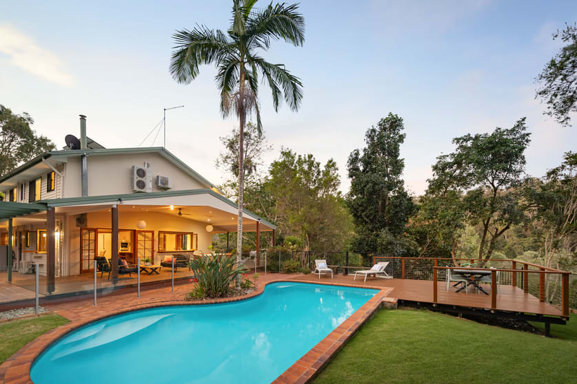 Click to view all images 508 Savages Road Brookfield QLD 4069 - Image 2
