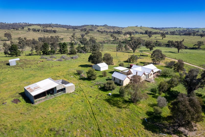 Click to view all images _ Fish river Road Crookwell NSW 2583 - Image 2