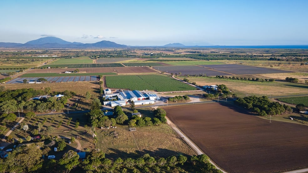 Click to view all images 37 Inveroona Road Bowen QLD 4805 - Image 2
