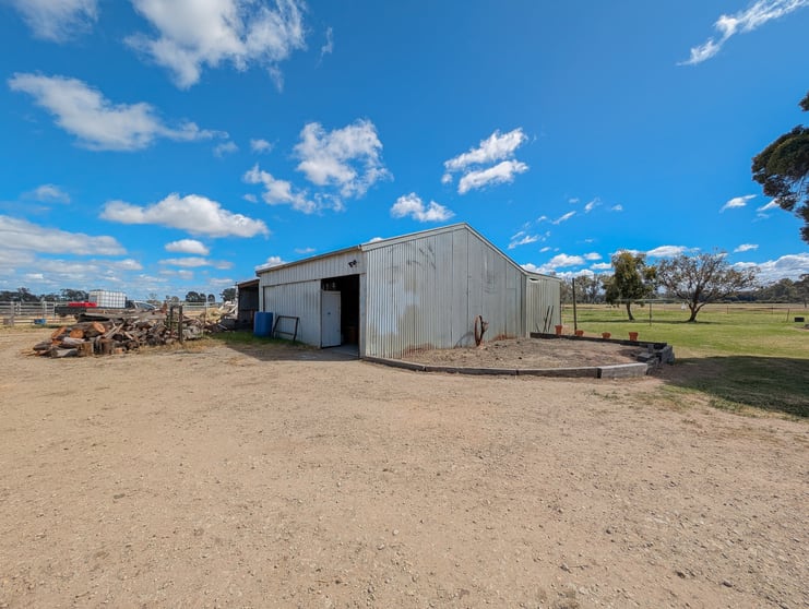 Click to view all images 129 Begelhole Road Gonn Crossing VIC 3579 - Image 3