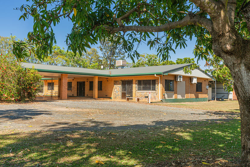 Click to view all images 578 Ray Road Mareeba QLD 4880 - Image 1