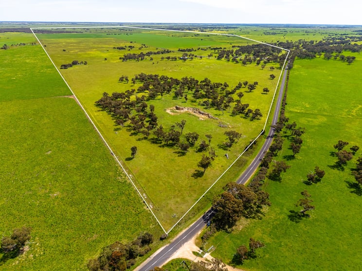 Click to view all images 641 Minnie Crowe Road Avenue Range SA 5273 - Image 1