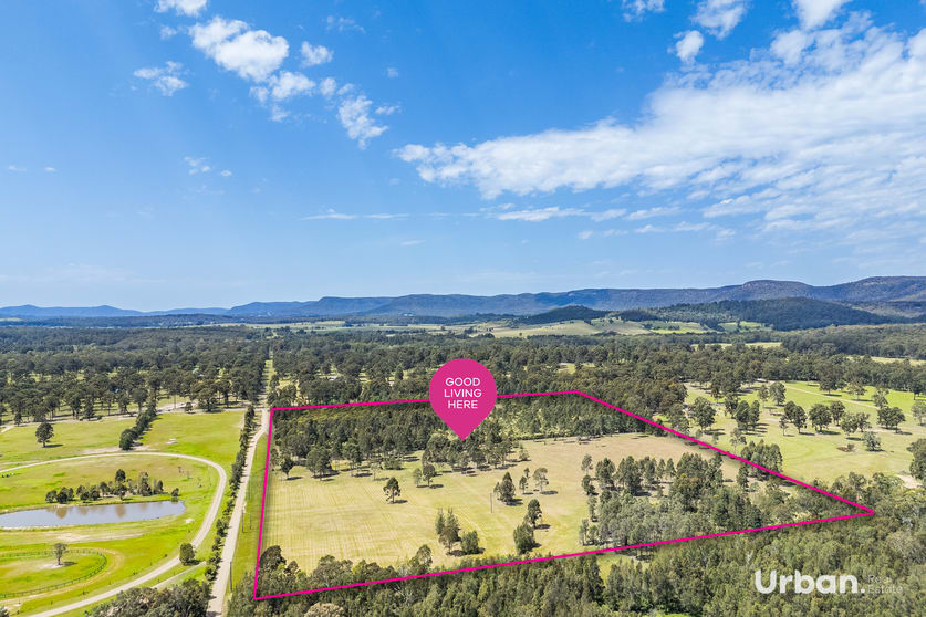 Click to view all images 23 Mimosa Lane Ellalong NSW 2325 - Image 2