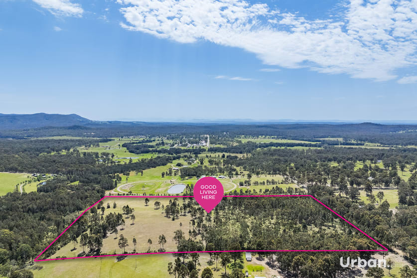 Click to view all images 23 Mimosa Lane Ellalong NSW 2325 - Image 3