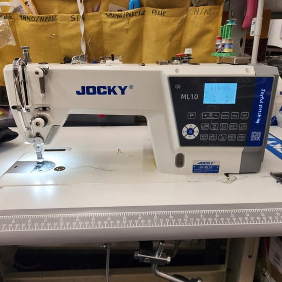 Click to view all images Clothing & Accessories business for sale in Cairns City - Image 2