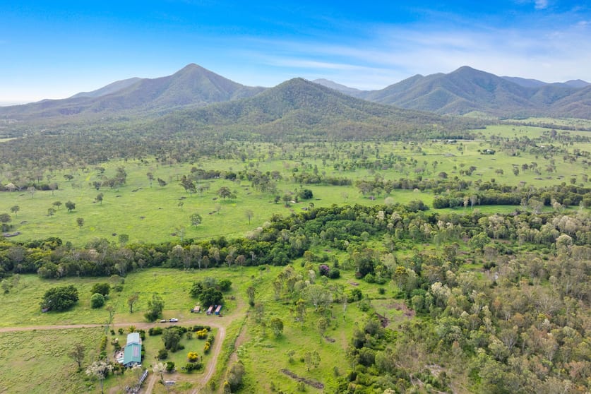 Click to view all images 219 Thompson Point Road Nankin QLD 4701 - Image 2