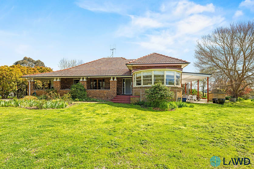Click to view all images 1059 Collector Road Gunning NSW 2581 - Image 3