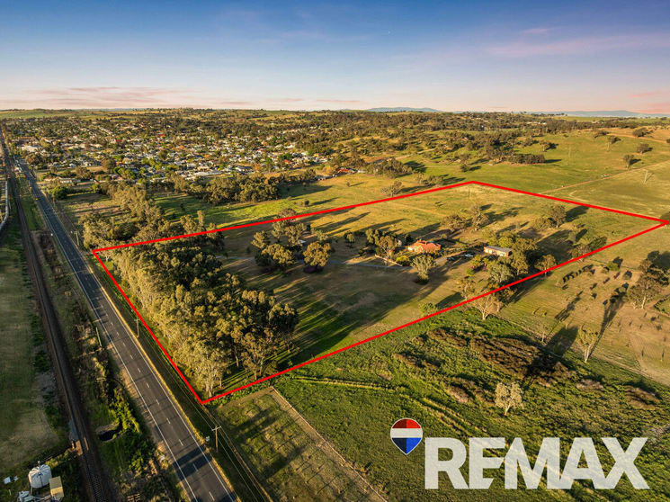 Click to view all images 2992 Byrnes Road Junee NSW 2663 - Image 3