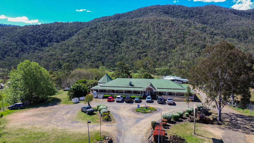Click to view all images 9790 Cunningham Highway Tregony QLD 4370 - Image 3