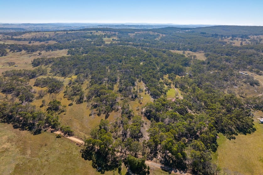 Click to view all images 91 Rosehill Road Bombala NSW 2632 - Image 2