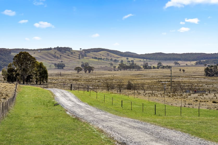 Click to view all images 135 Bigga Road, Binda via Crookwell NSW 2583 - Image 3