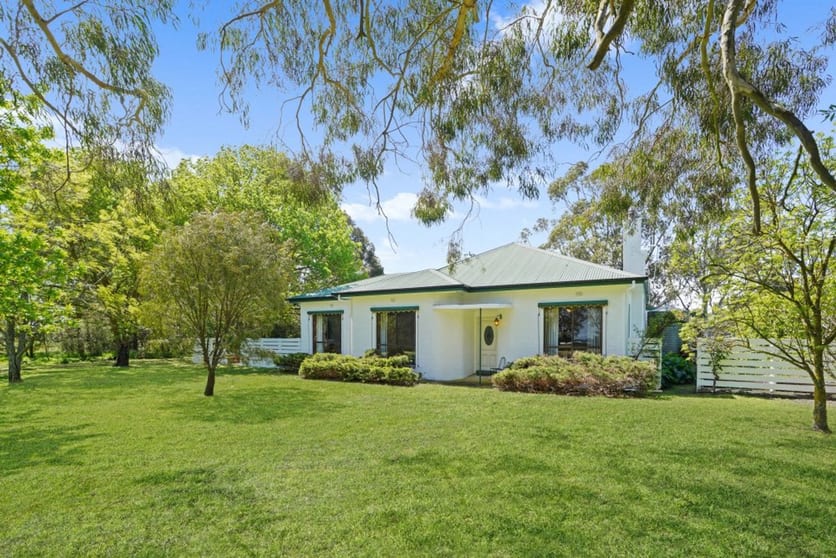 Click to view all images 66 Casterton-Edenhope Road Casterton VIC 3311 - Image 1