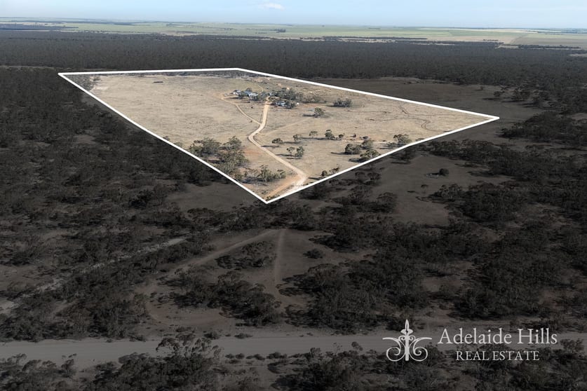 27 Lovegrove Road Bowhill SA 5238 - Image 1