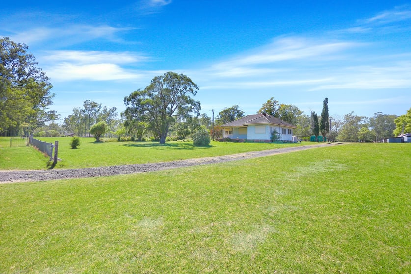 Click to view all images 384 Cattai Road Cattai NSW 2756 - Image 2