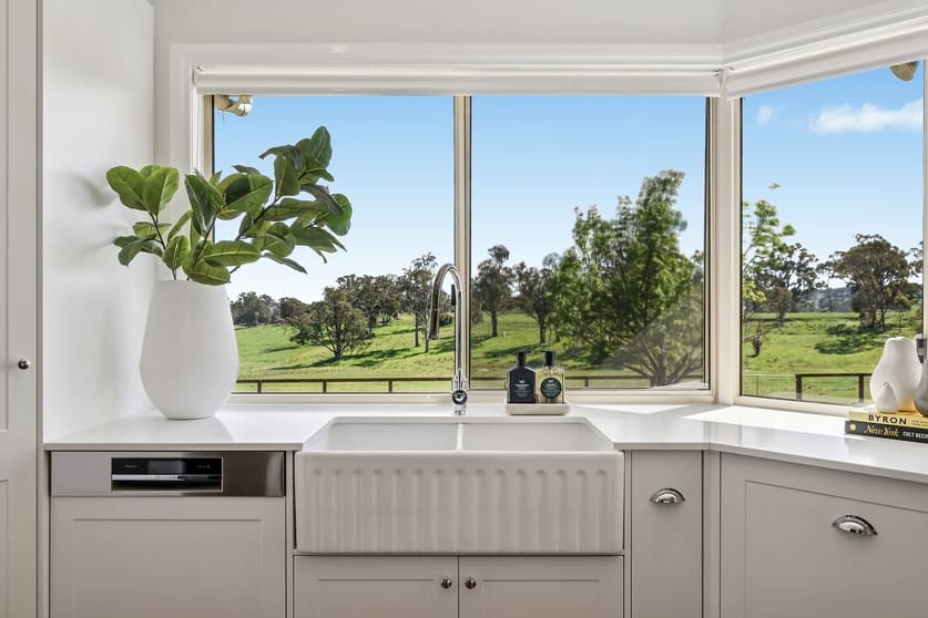 Click to view all images 248 Paling Yards Loop Orange NSW 2800 - Image 2