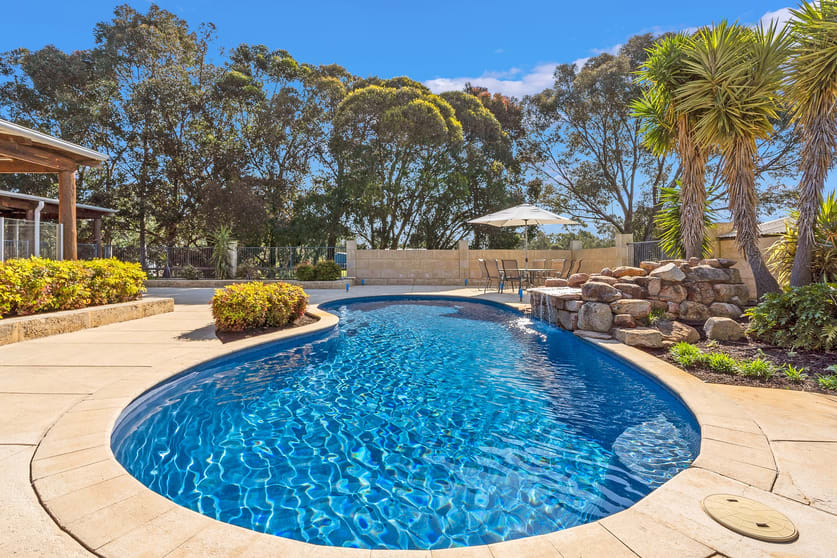 Click to view all images 98 Randell Road Mardella WA 6125 - Image 3