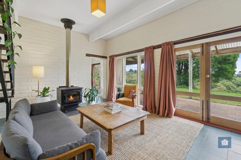 Click to view all images 45 Southorn Street Beech Forest VIC 3237 - Image 2
