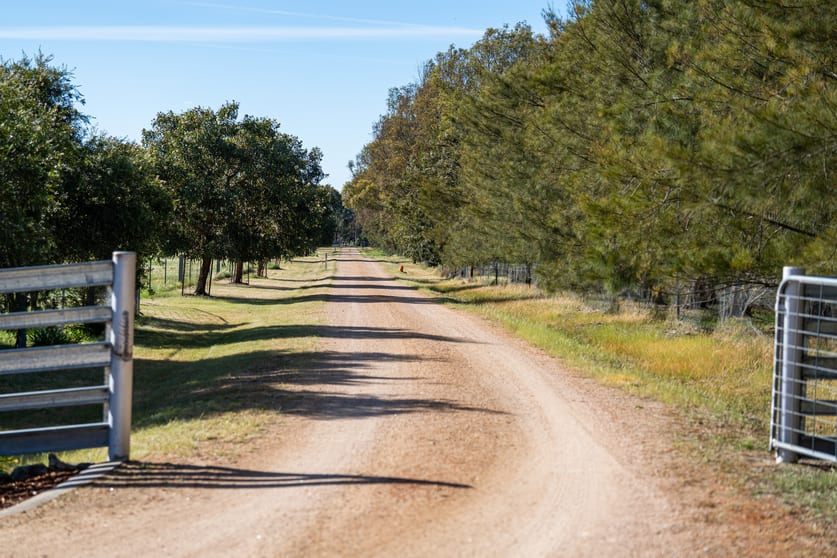 138 Hawthorn Road Jindera NSW 2642 - Image 2