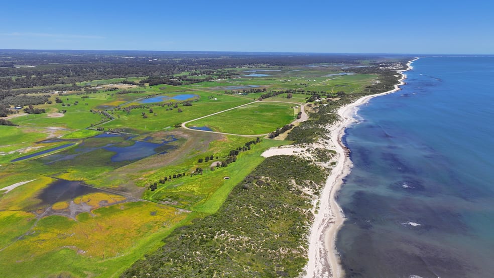 Click to view all images Stirling Estate WA 6271 - Image 2