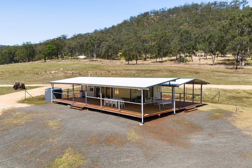 Click to view all images 38/262 Hendrie Road Upper Pilton QLD 4361 - Image 2