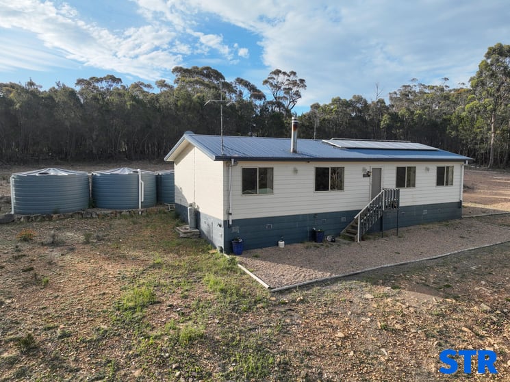 21 Gumnut Crescent Bungonia NSW 2580 - Image 2