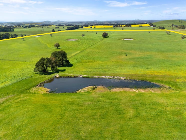 Click to view all images CA E SEC4, CA F SEC4 Eastern Peake Road Mount Bolton VIC 3352 - Image 1
