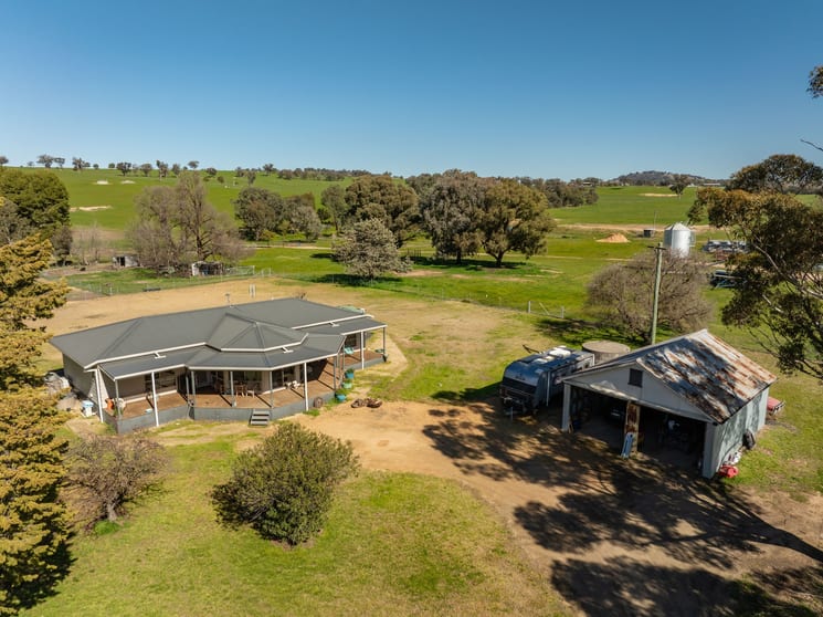 Click to view all images 2018 Henty Cookardinia road Cookardinia NSW 2650 - Image 2