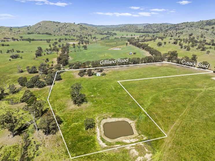 23 Gilliland Road Euroa VIC 3666 - Image 2