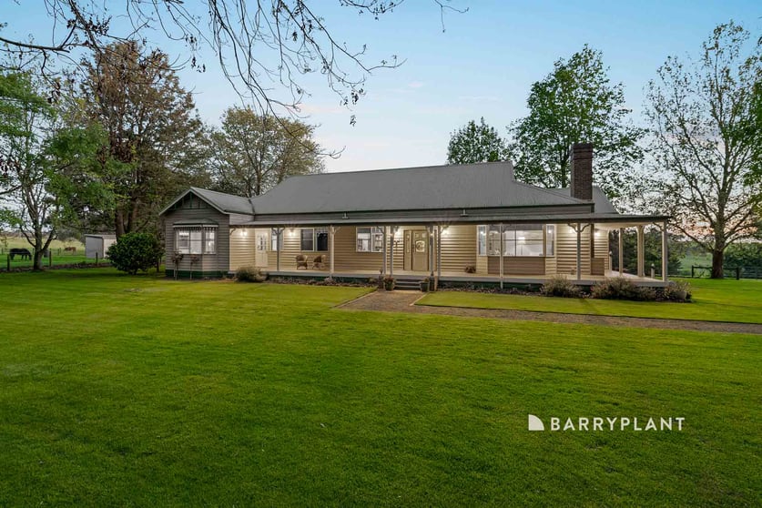 410 Old Sale Road Drouin West VIC 3818 - Image 2